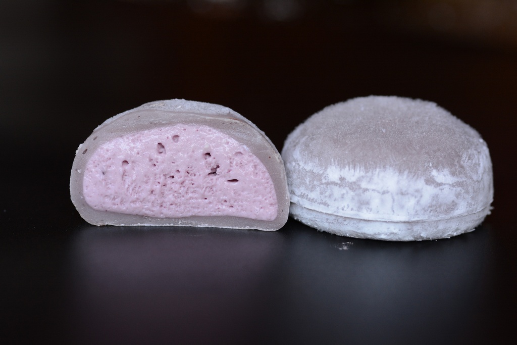 20-3. Mixed Berry Ice Cream Mochi