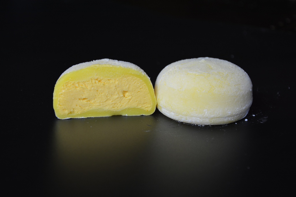 20-1. Mochi Helado de Mango